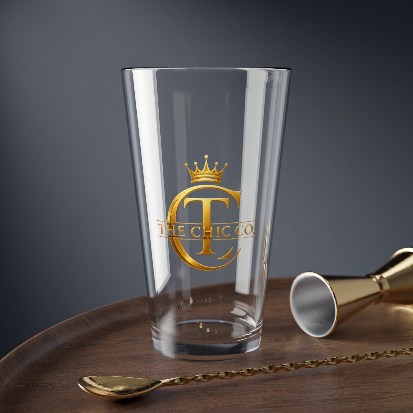 The Chic Co. Signature Gold Crown Pint Glass