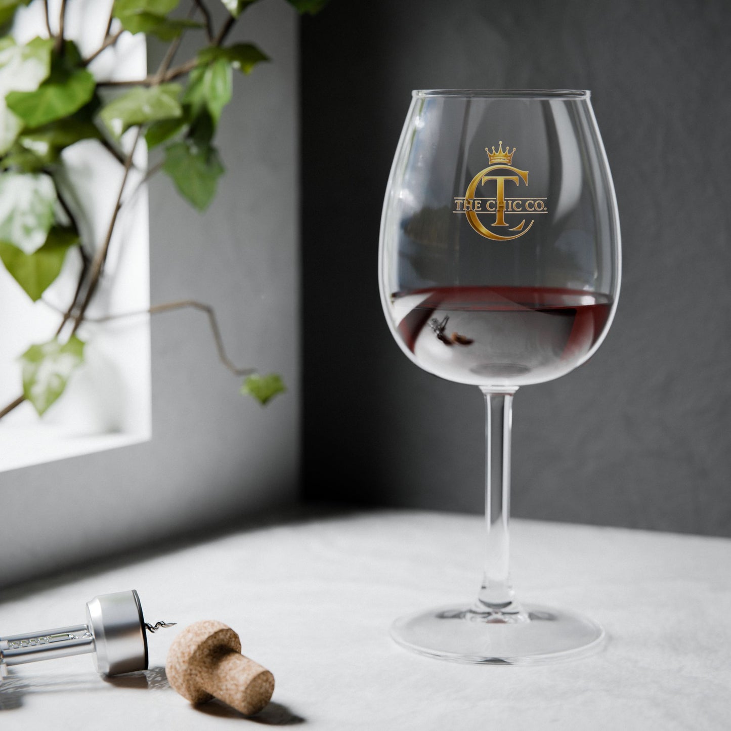 The Chic Co. Signature Gold Crown Monogram Wine Glass — 12oz Stemmed Glass